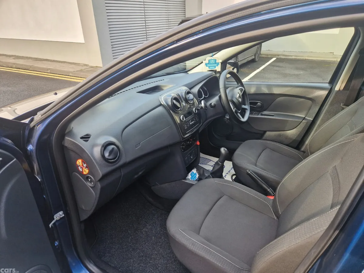 Dacia Sandero Hatchback, Petrol, 2019, Blue