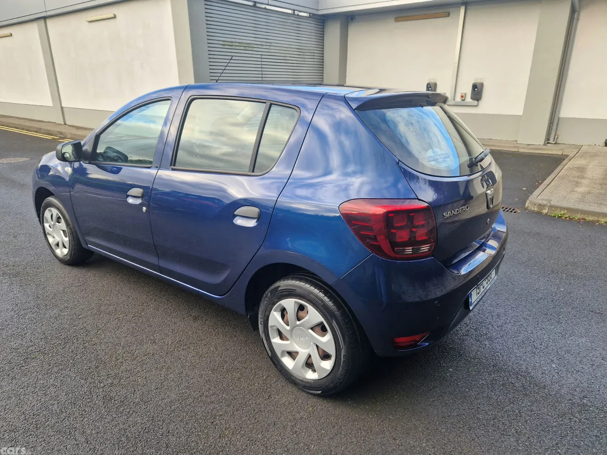 Dacia Sandero Hatchback, Petrol, 2019, Blue
