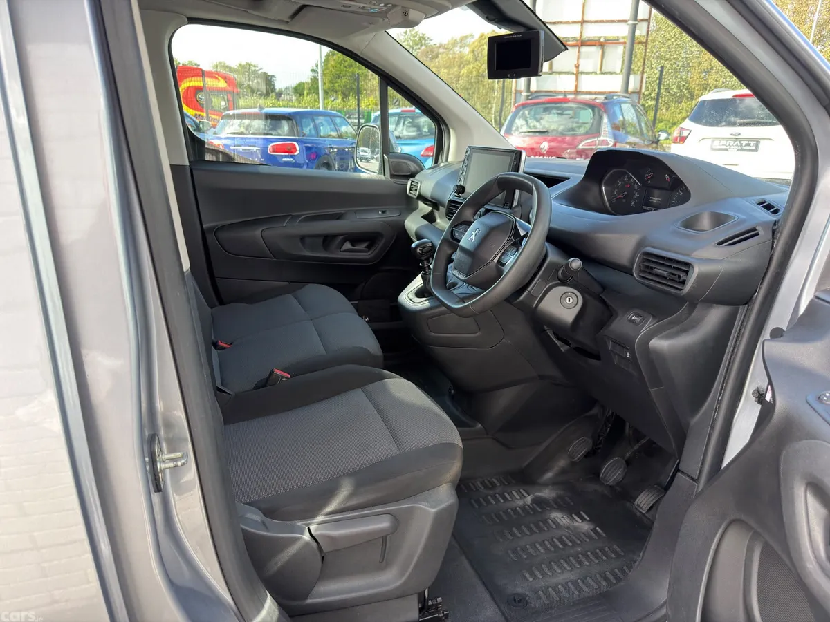 Peugeot Partner MPV, Diesel, 2019, Grey