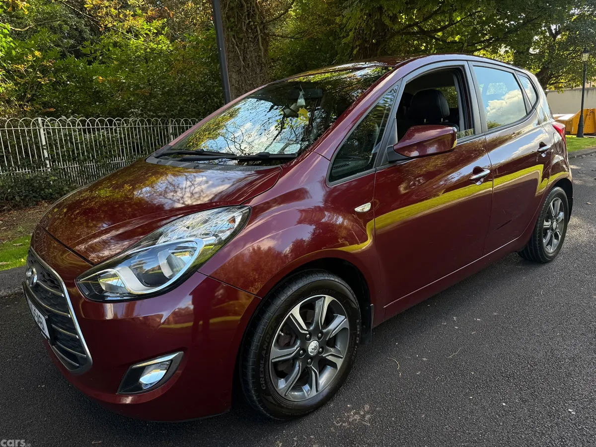 Hyundai ix20 MPV, Diesel, 2016, Red
