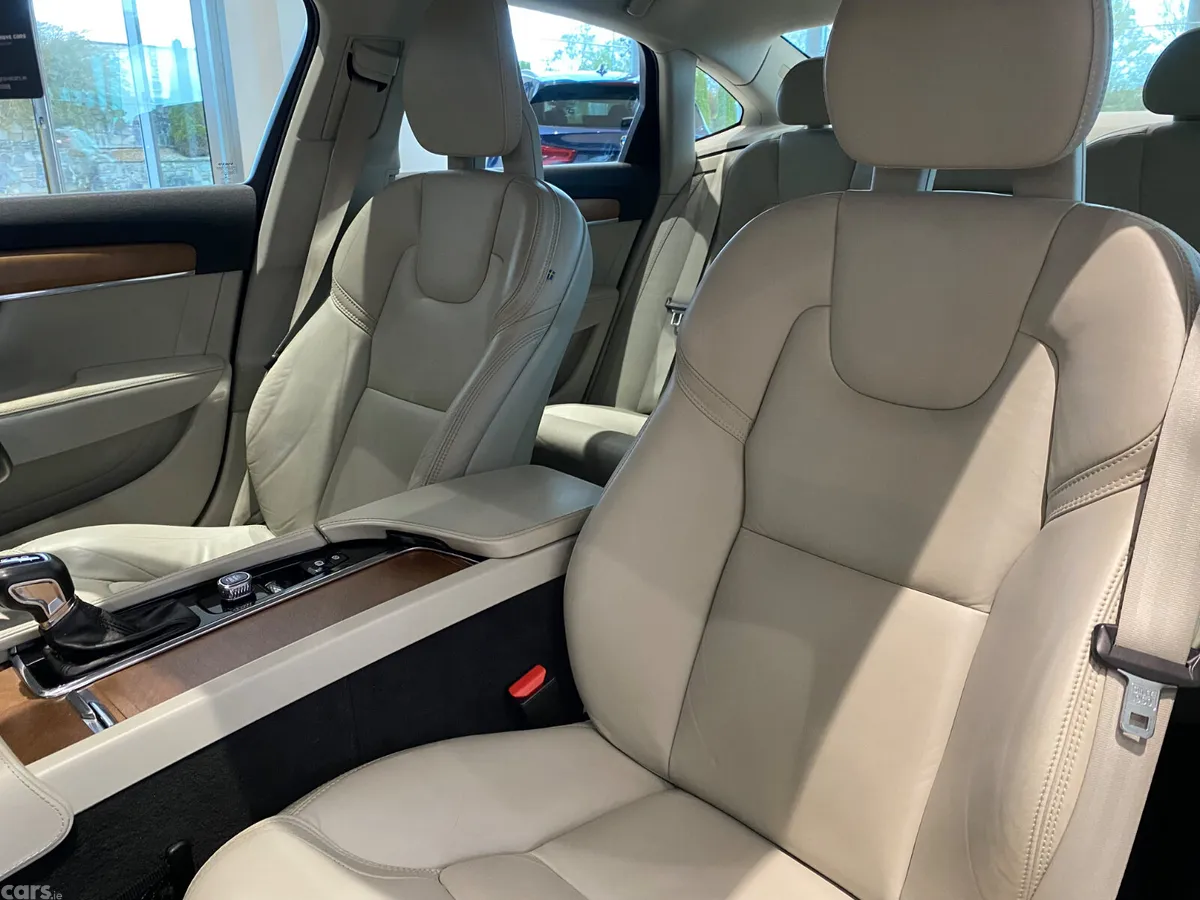 Volvo S90 Saloon, Diesel, 2018, Black