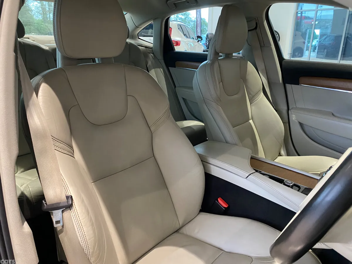 Volvo S90 Saloon, Diesel, 2018, Black
