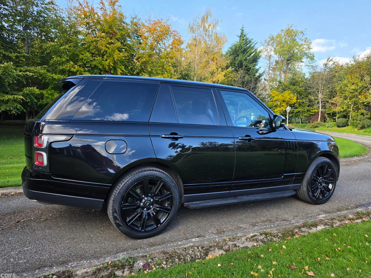 Land Rover Range Rover SUV, Petrol Plug-in Hybrid, 2021, Black