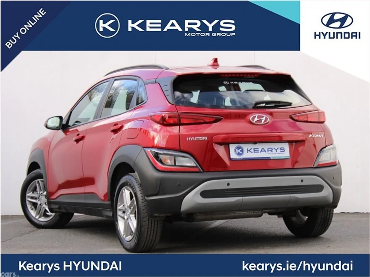 Hyundai KONA MPV, Petrol, 2022, Red