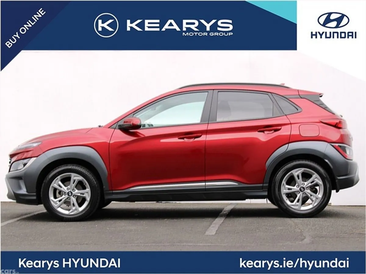 Hyundai KONA MPV, Petrol, 2022, Red