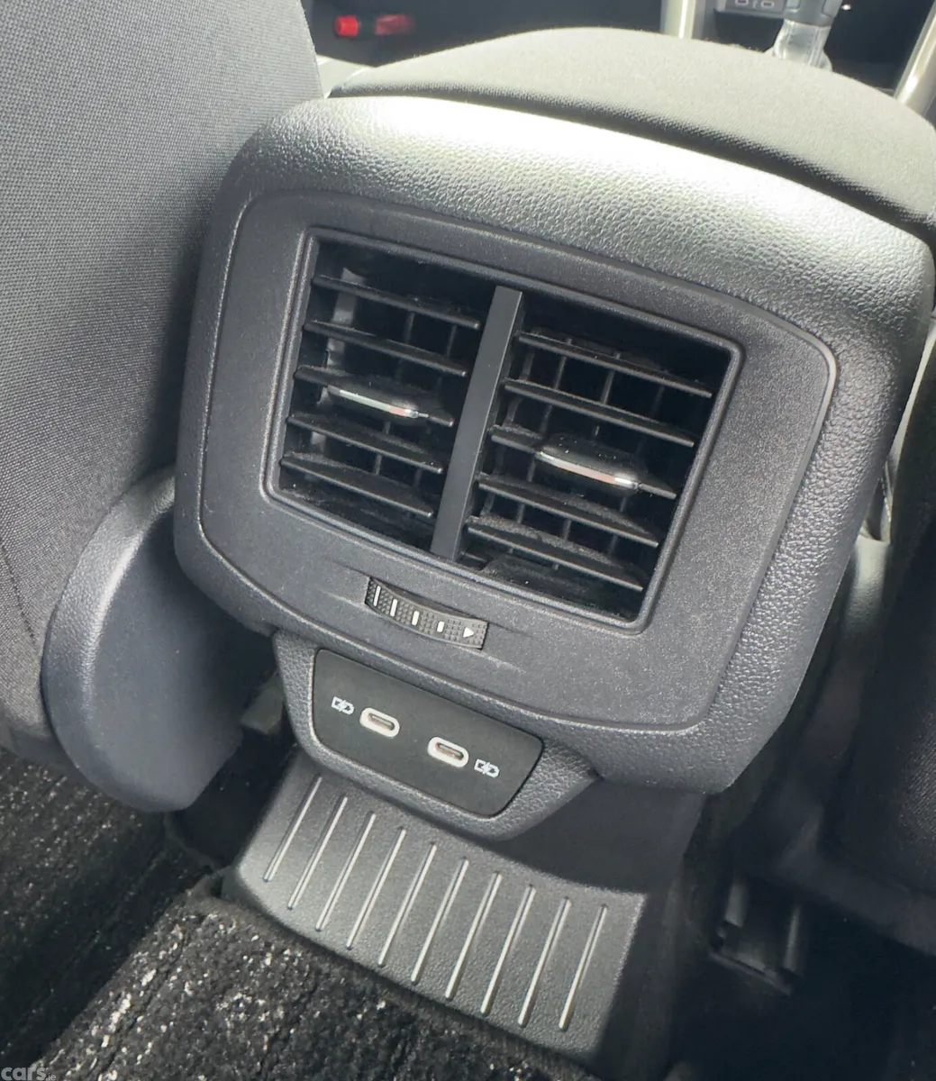 Volkswagen T-Roc SUV, Diesel, 2021, Black