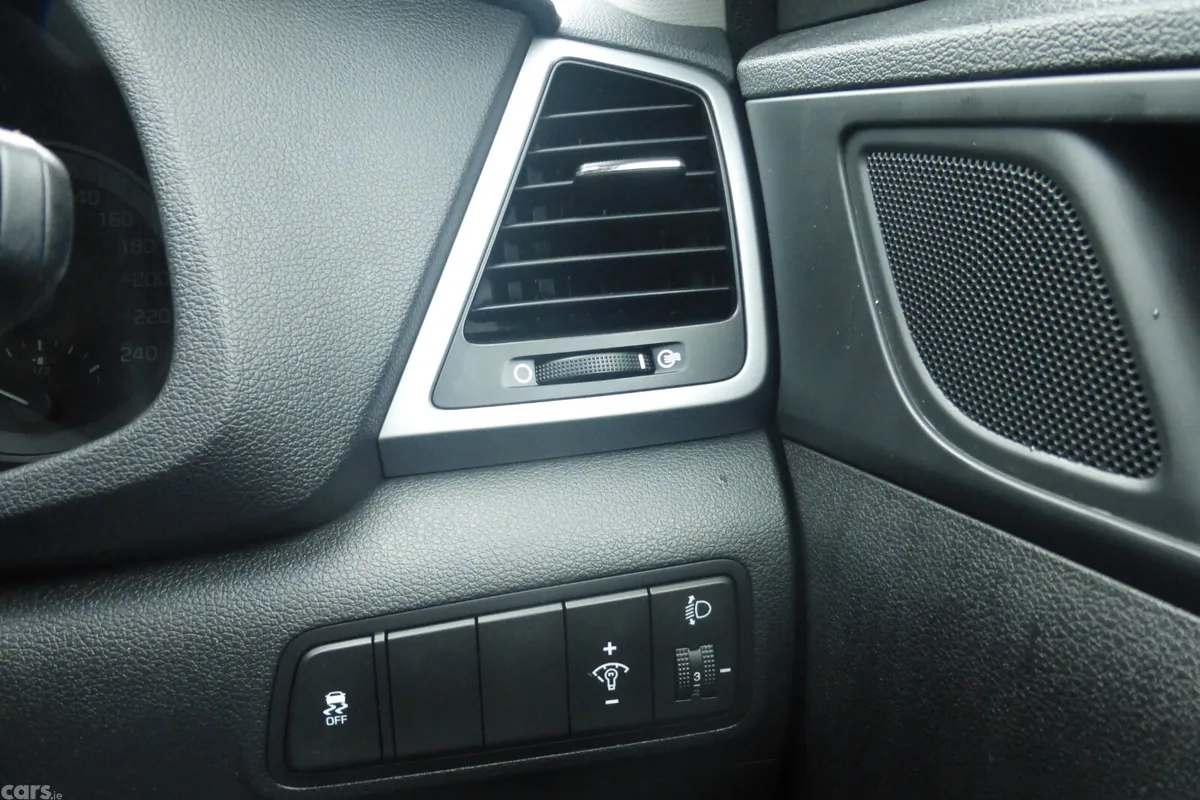 Hyundai Tucson SUV, Diesel, 2018, White