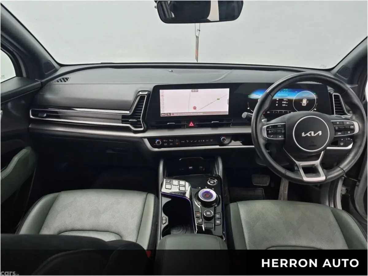 Kia Sportage SUV, Petrol Hybrid, 2024, Grey