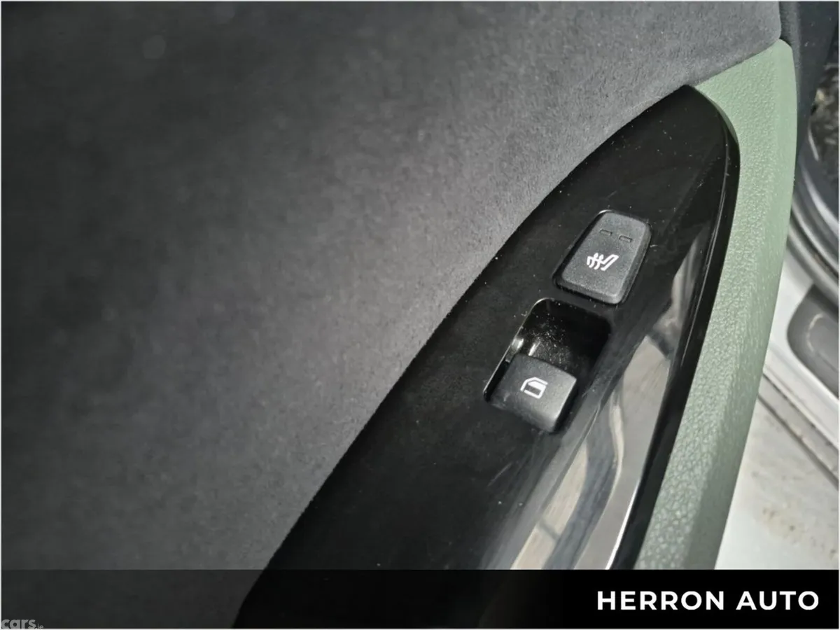 Kia Sportage SUV, Petrol Hybrid, 2024, Grey
