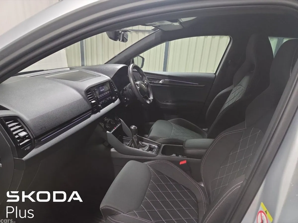 Skoda Karoq Estate, Diesel, 2023, Grey
