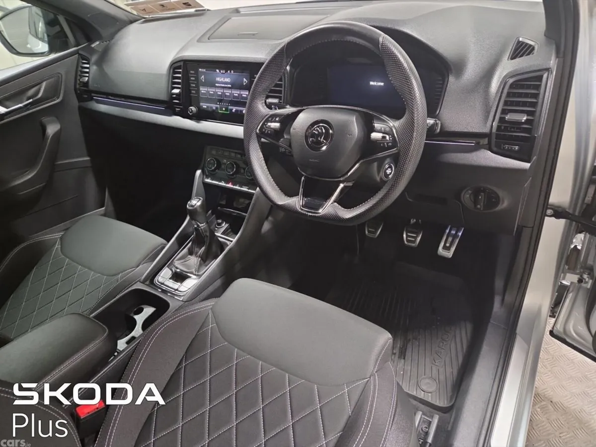 Skoda Karoq Estate, Diesel, 2023, Grey