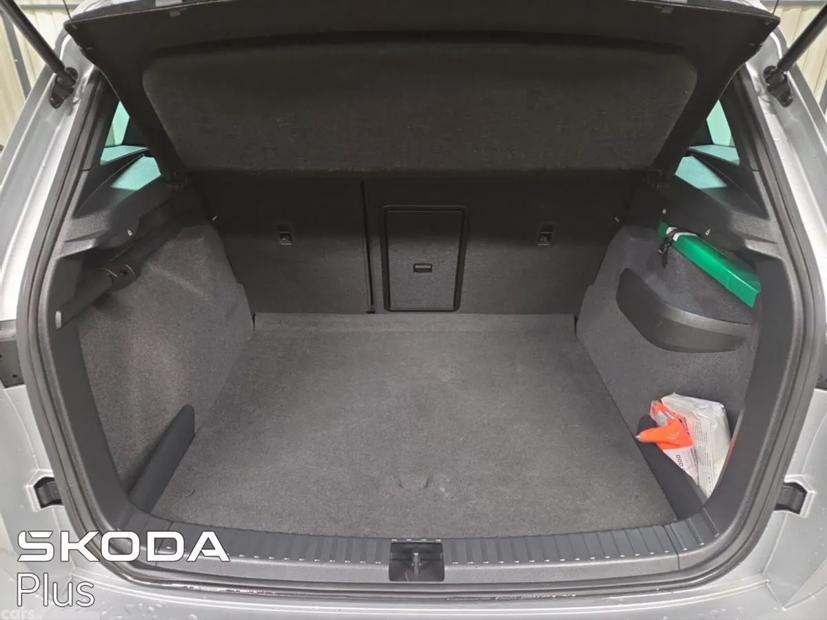 Skoda Karoq Estate, Diesel, 2023, Grey