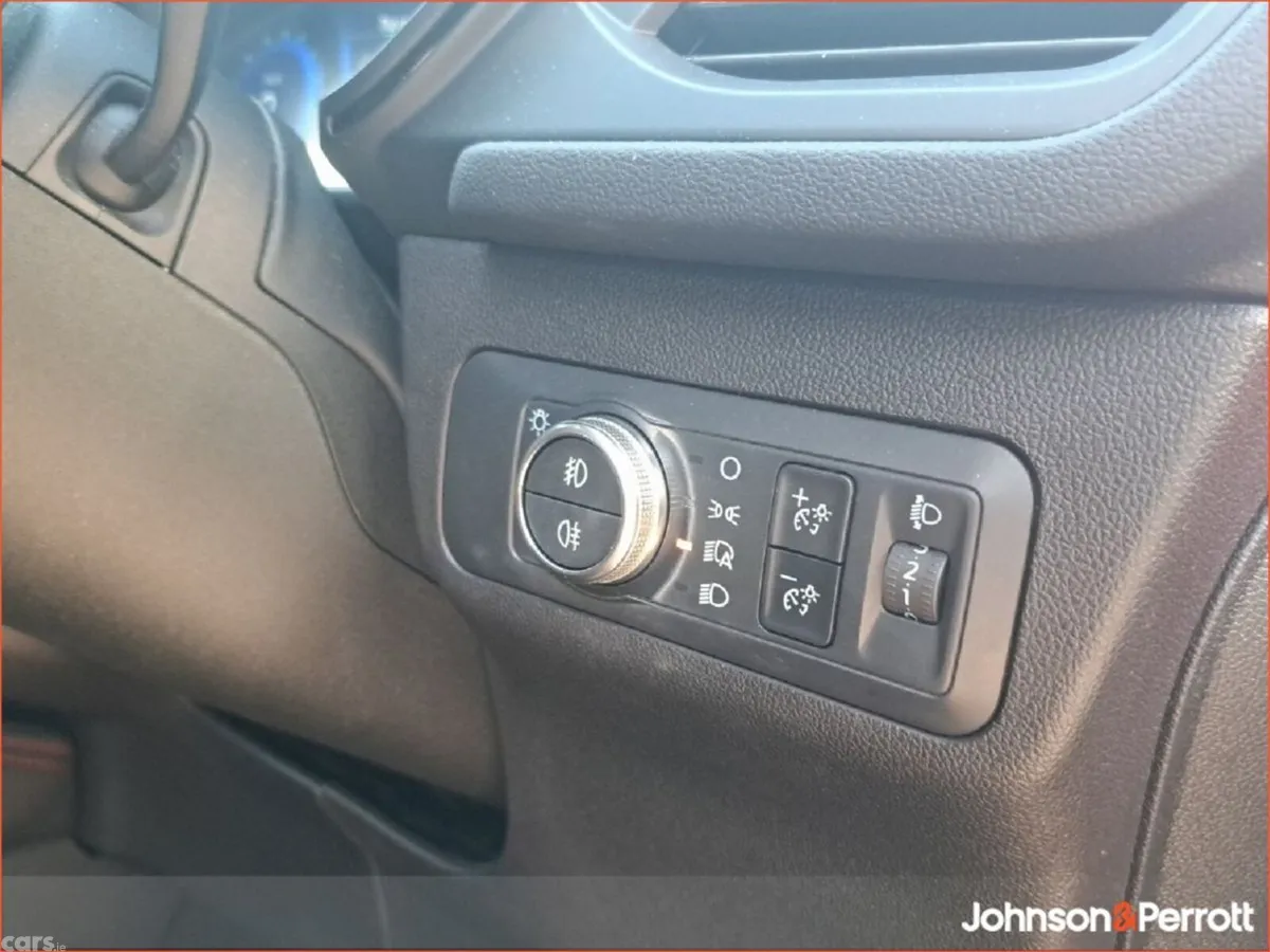 Ford Kuga SUV, Diesel, 2023, Red