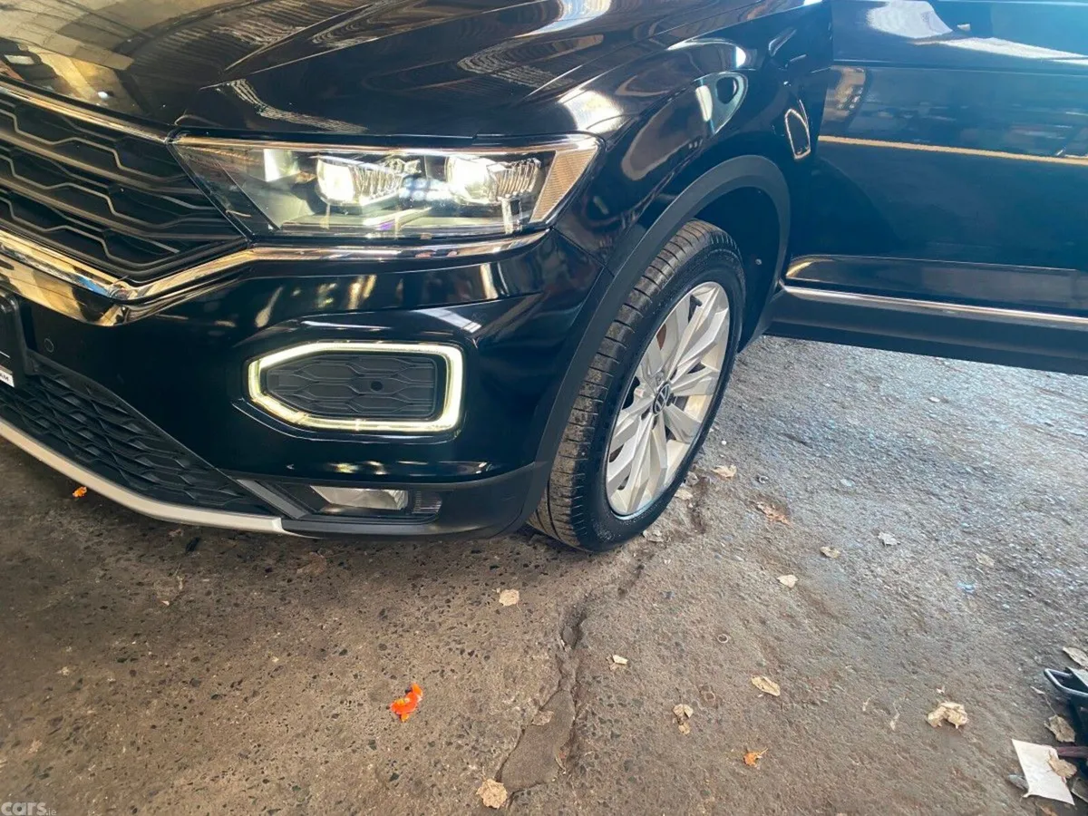 Volkswagen T-Roc SUV, Diesel, 2022, Black