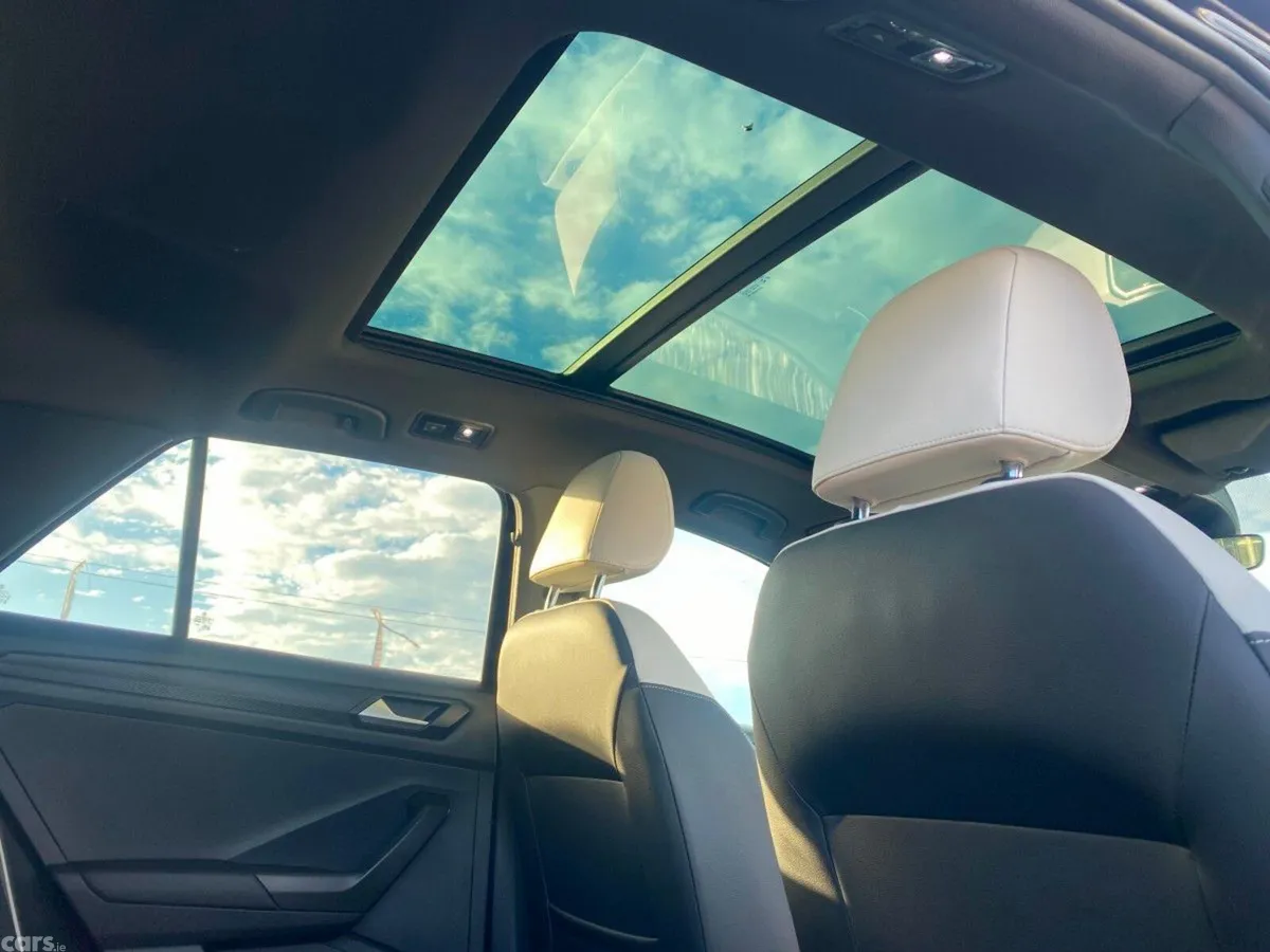 Volkswagen T-Roc SUV, Diesel, 2022, Black