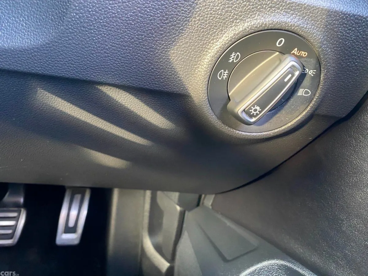 Volkswagen T-Roc SUV, Diesel, 2022, Black