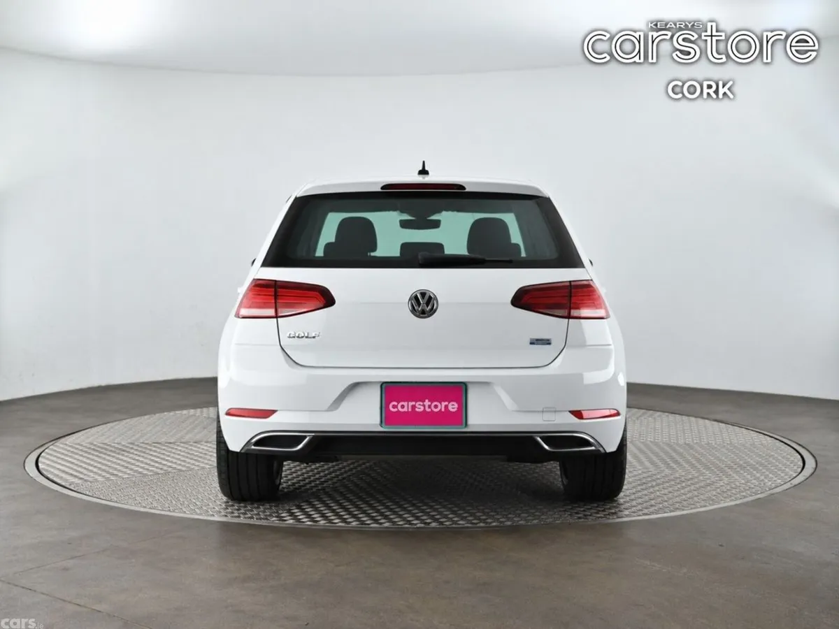 Volkswagen Golf Hatchback, Petrol, 2018, White