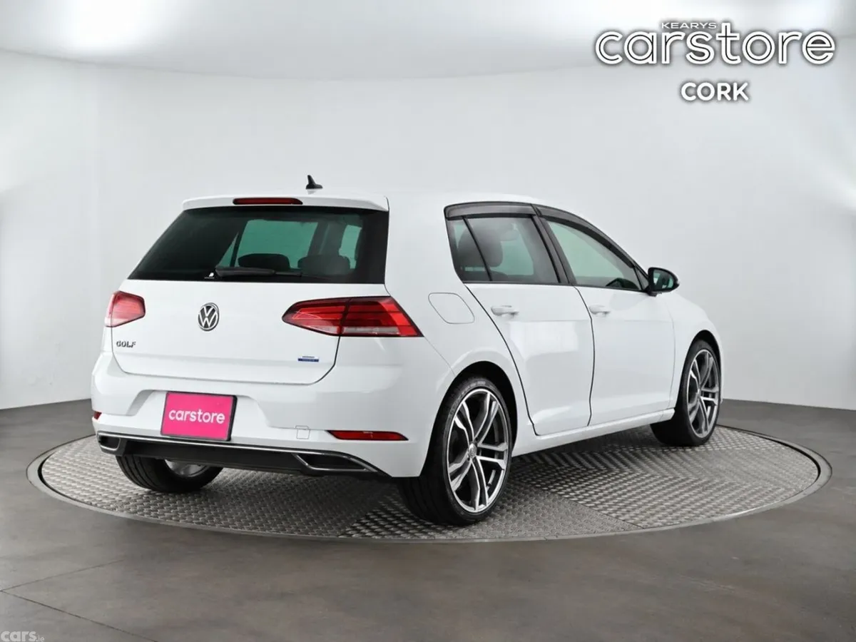 Volkswagen Golf Hatchback, Petrol, 2018, White