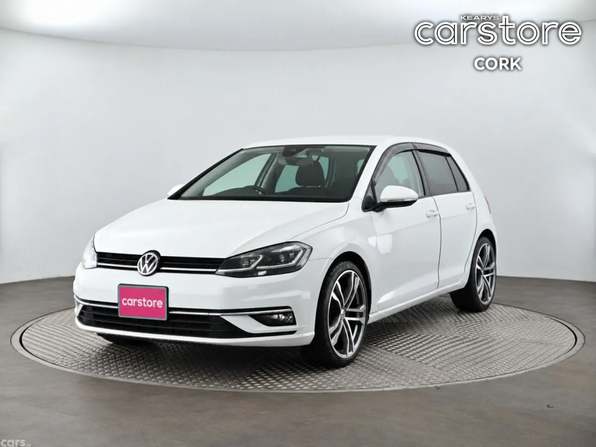 Volkswagen Golf Hatchback, Petrol, 2018, White