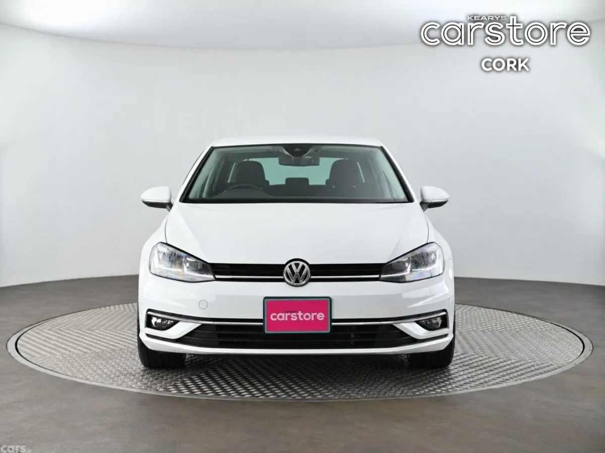 Volkswagen Golf Hatchback, Petrol, 2018, White