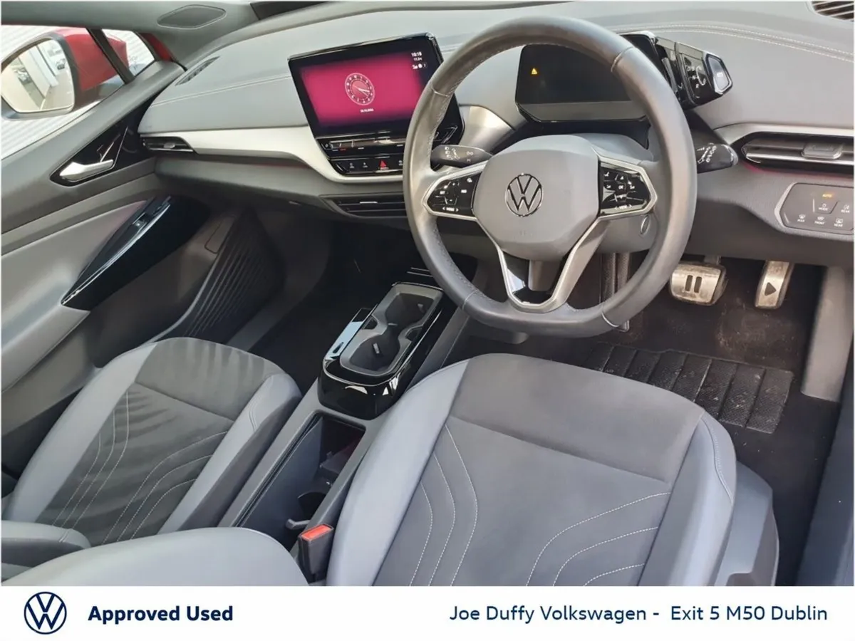 Volkswagen ID.4 Estate, Electric, 2023, Red