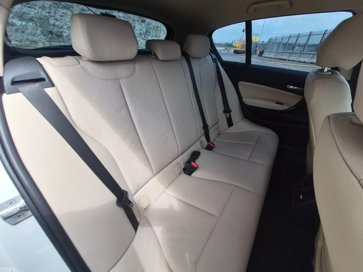 BMW 1-Series Hatchback, Diesel, 2019, White