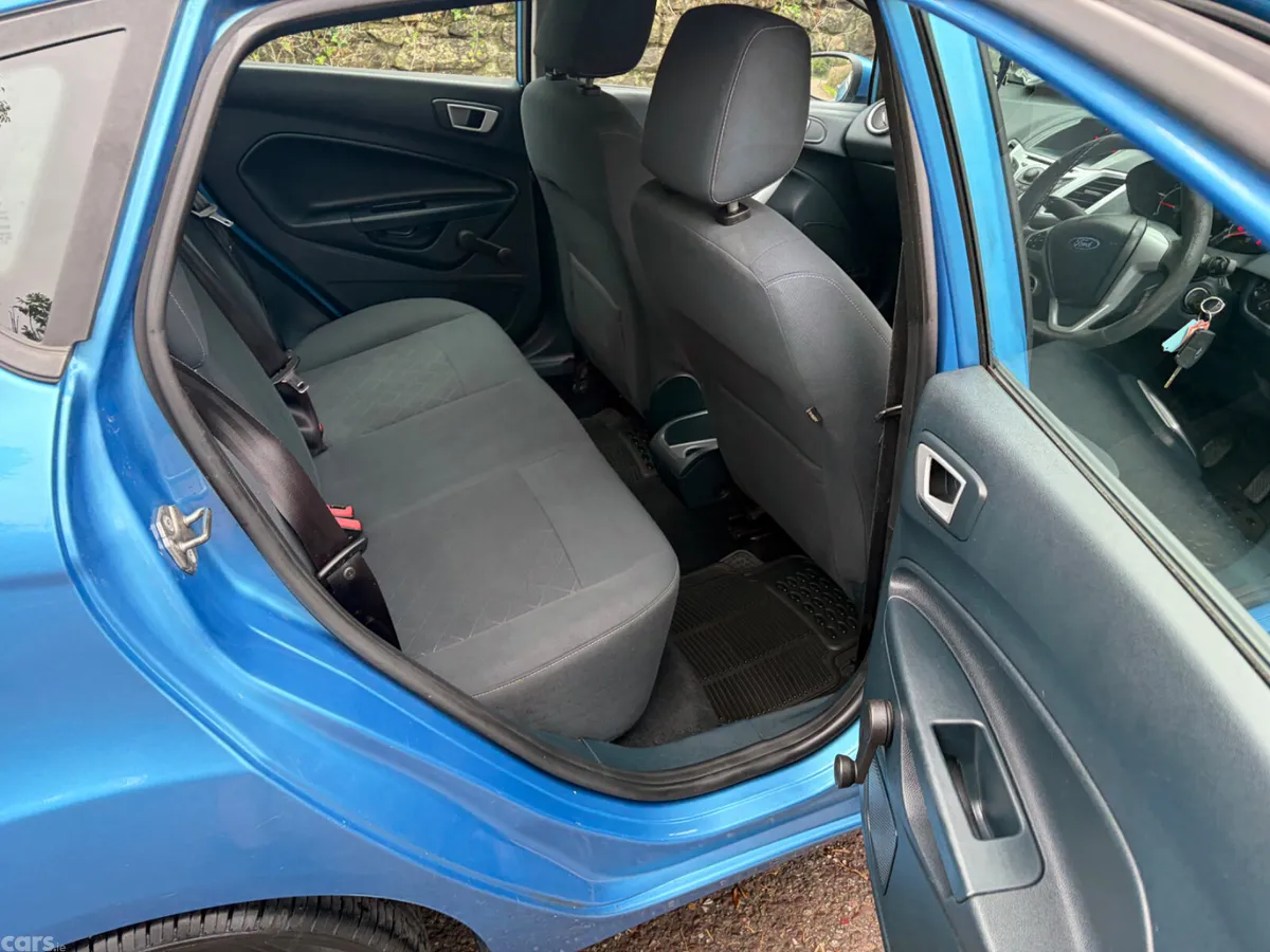 Ford Fiesta Hatchback, Diesel, 2012, Blue