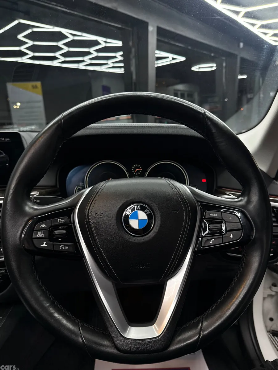 BMW 5-Series Saloon, Diesel, 2018, White
