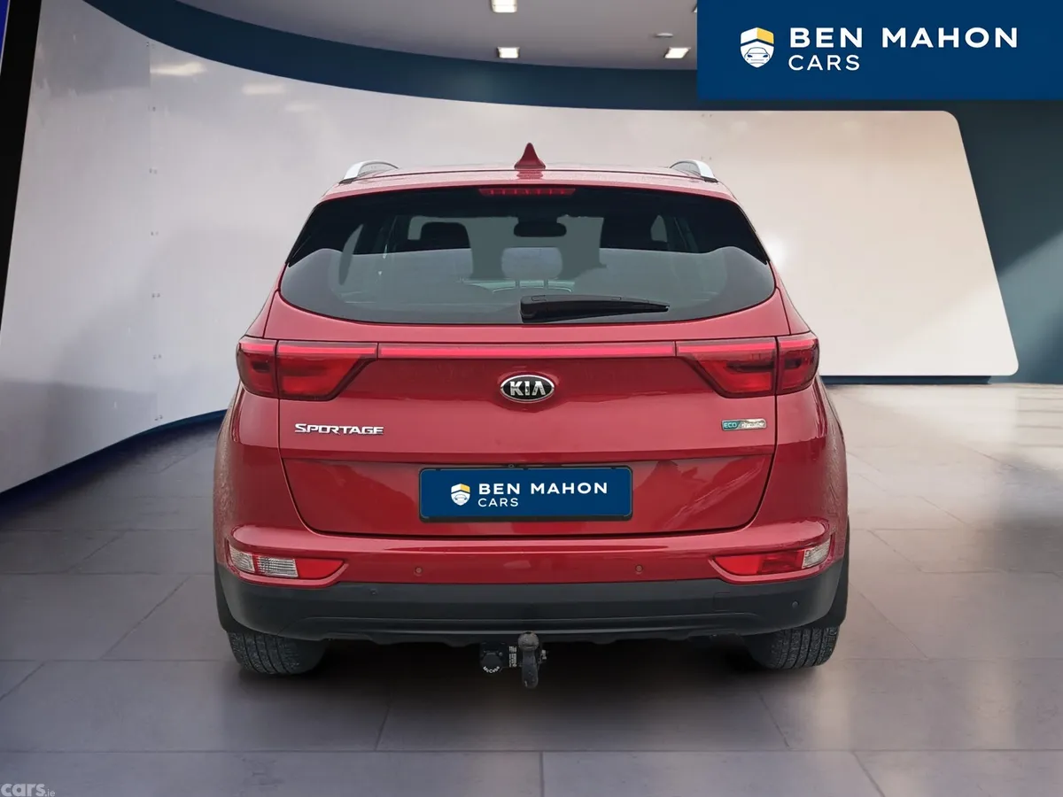 Kia Sportage SUV, Diesel, 2016, Red