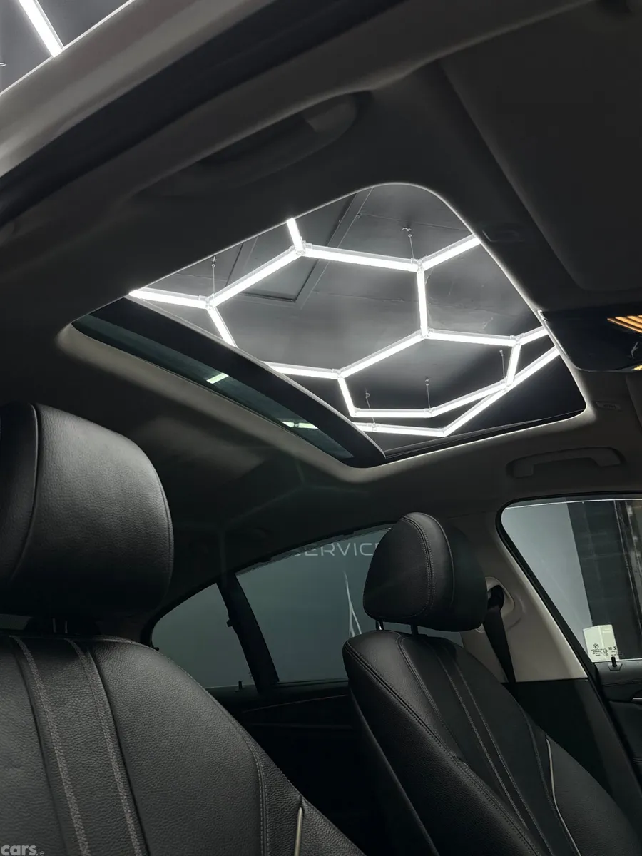 BMW 5-Series Saloon, Diesel, 2018, White