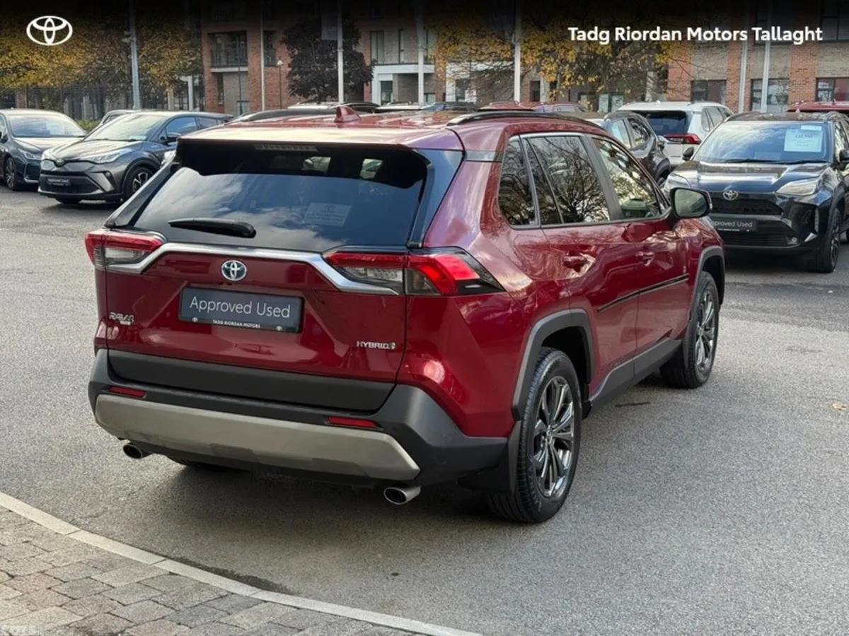 Toyota RAV4 SUV, Petrol Hybrid, 2022, Red