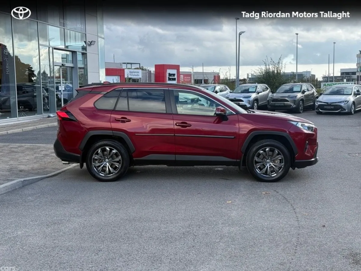 Toyota RAV4 SUV, Petrol Hybrid, 2022, Red