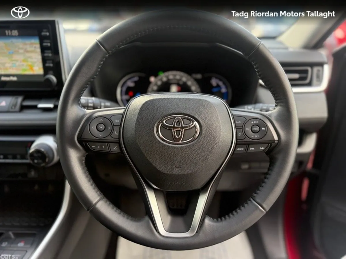 Toyota RAV4 SUV, Petrol Hybrid, 2022, Red