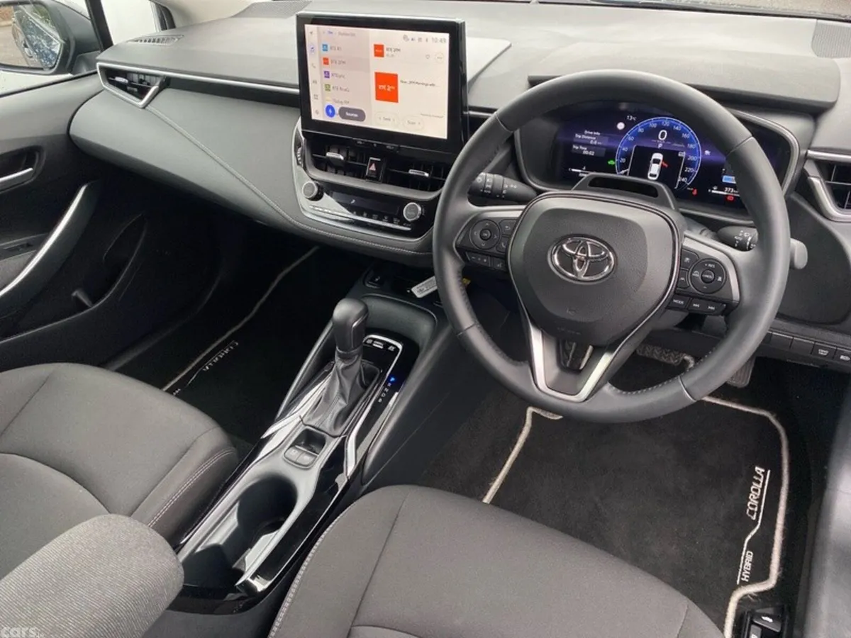 Toyota Corolla Saloon, Petrol Hybrid, 2026, Blue