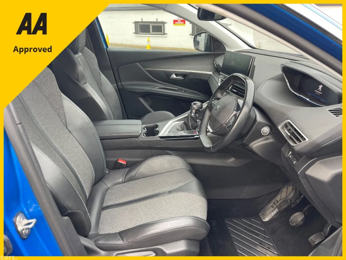 Peugeot 3008 SUV, Diesel, 2022, Blue