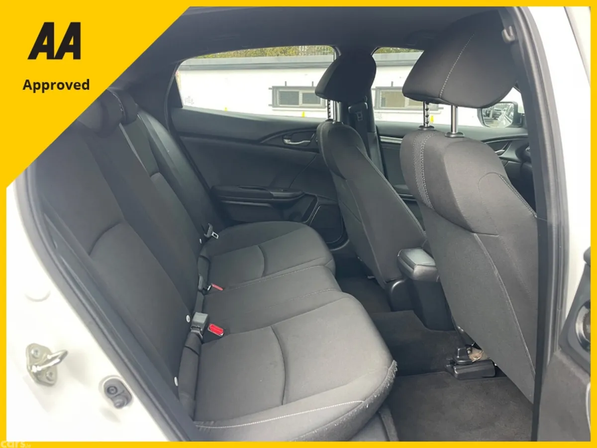Honda Civic Hatchback, Petrol, 2021, White