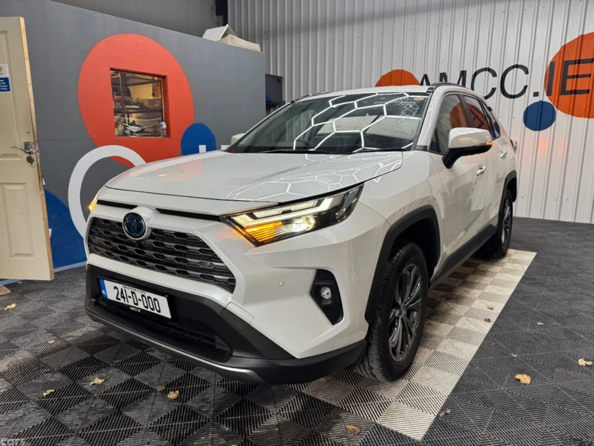 Toyota RAV4 SUV, Petrol Hybrid, 2024, White