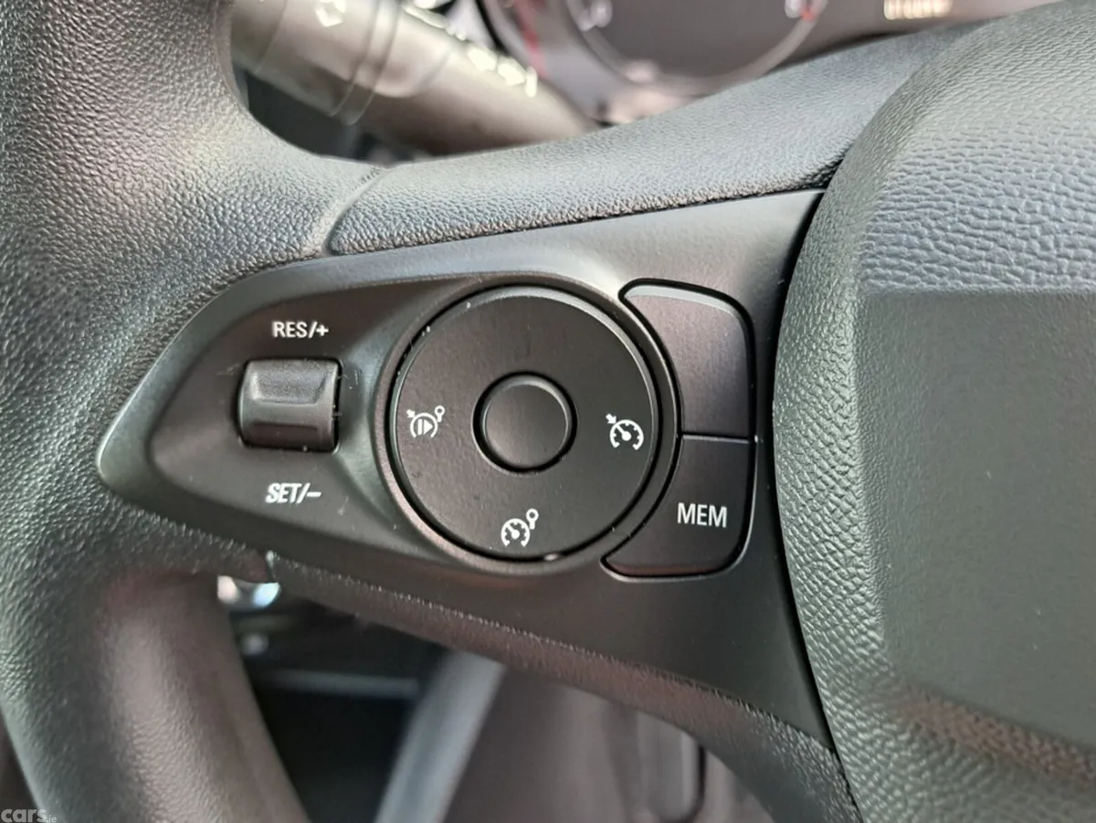 Opel Corsa Hatchback, Petrol, 2025, Grey