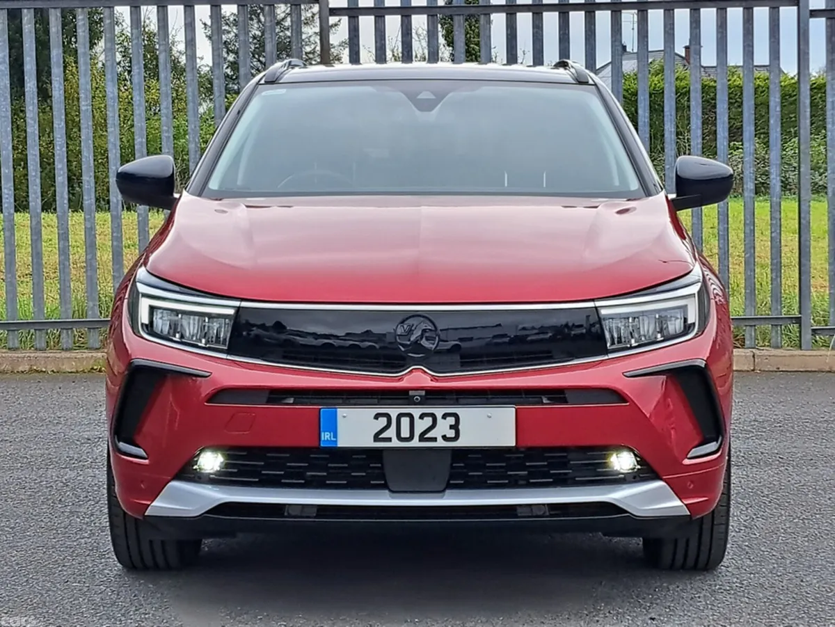 Opel Grandland Hatchback, Diesel, 2023, Red