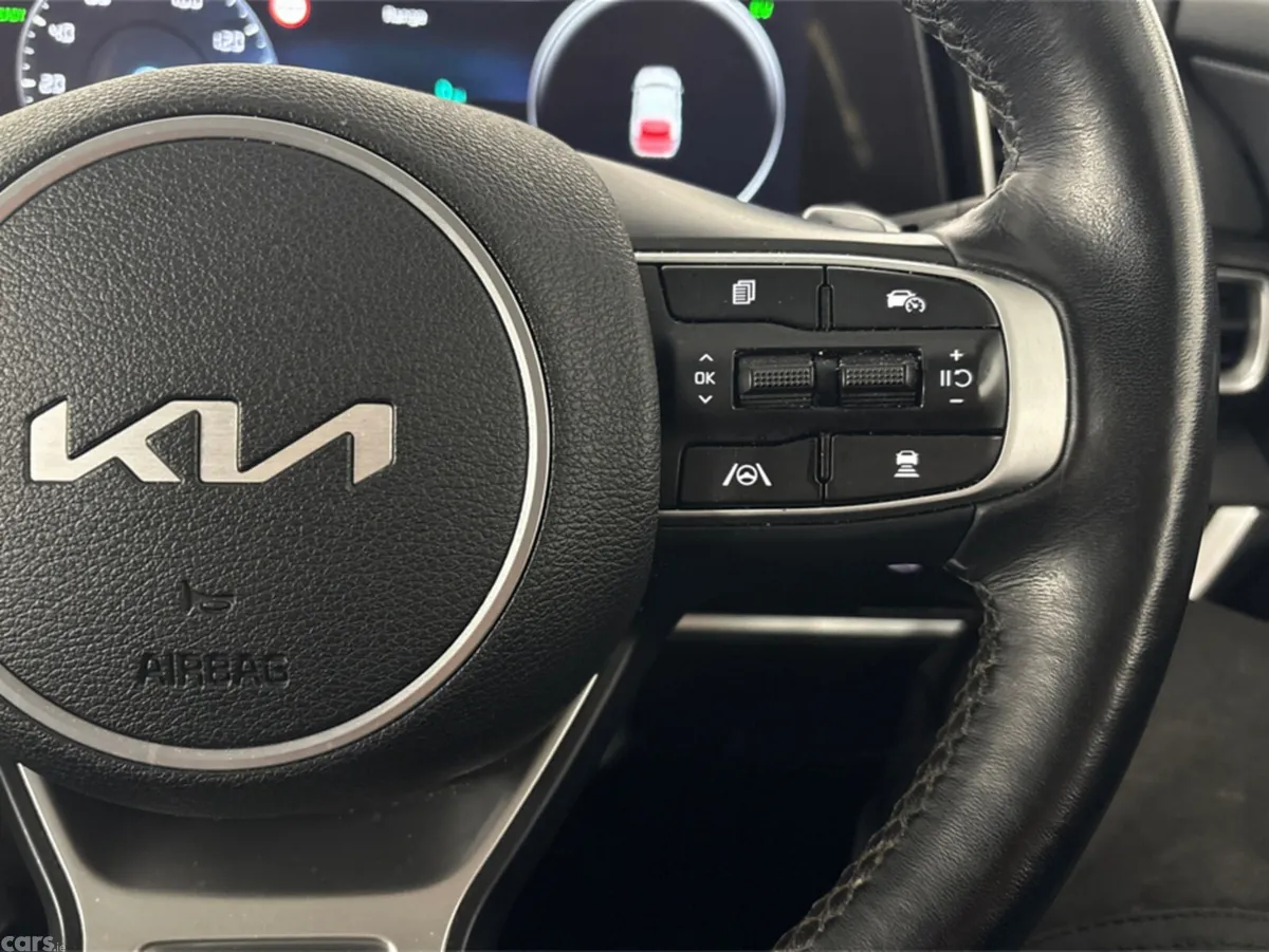 Kia Sportage Estate, Petrol Hybrid, 2024, Grey