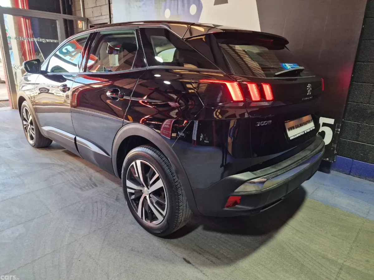 Peugeot 3008 Hatchback, Diesel, 2018, Black