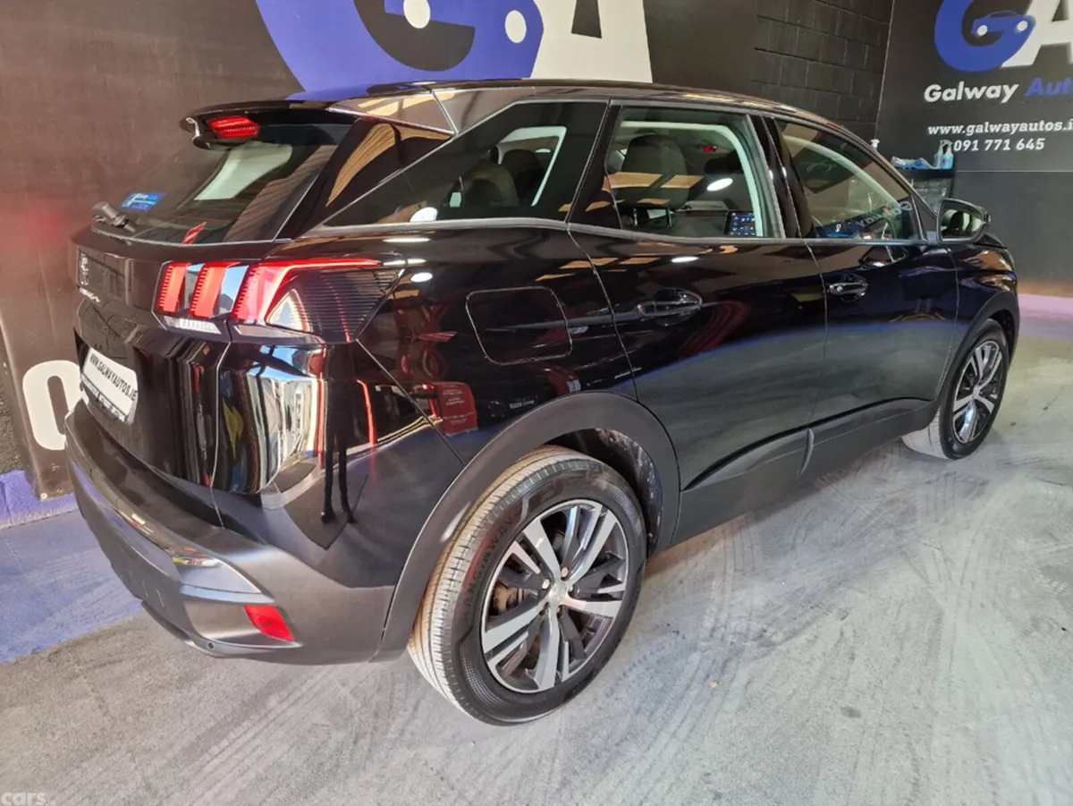 Peugeot 3008 Hatchback, Diesel, 2018, Black