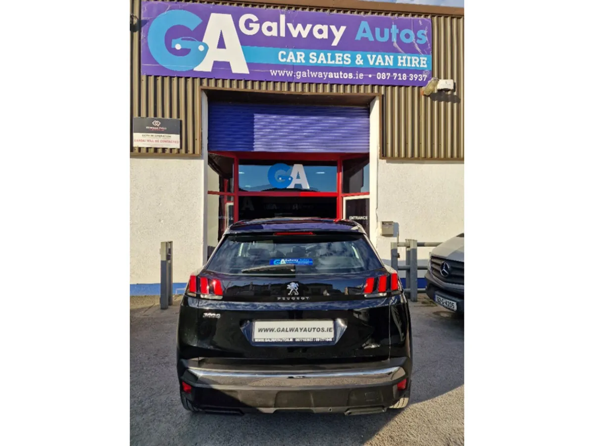 Peugeot 3008 Hatchback, Diesel, 2018, Black