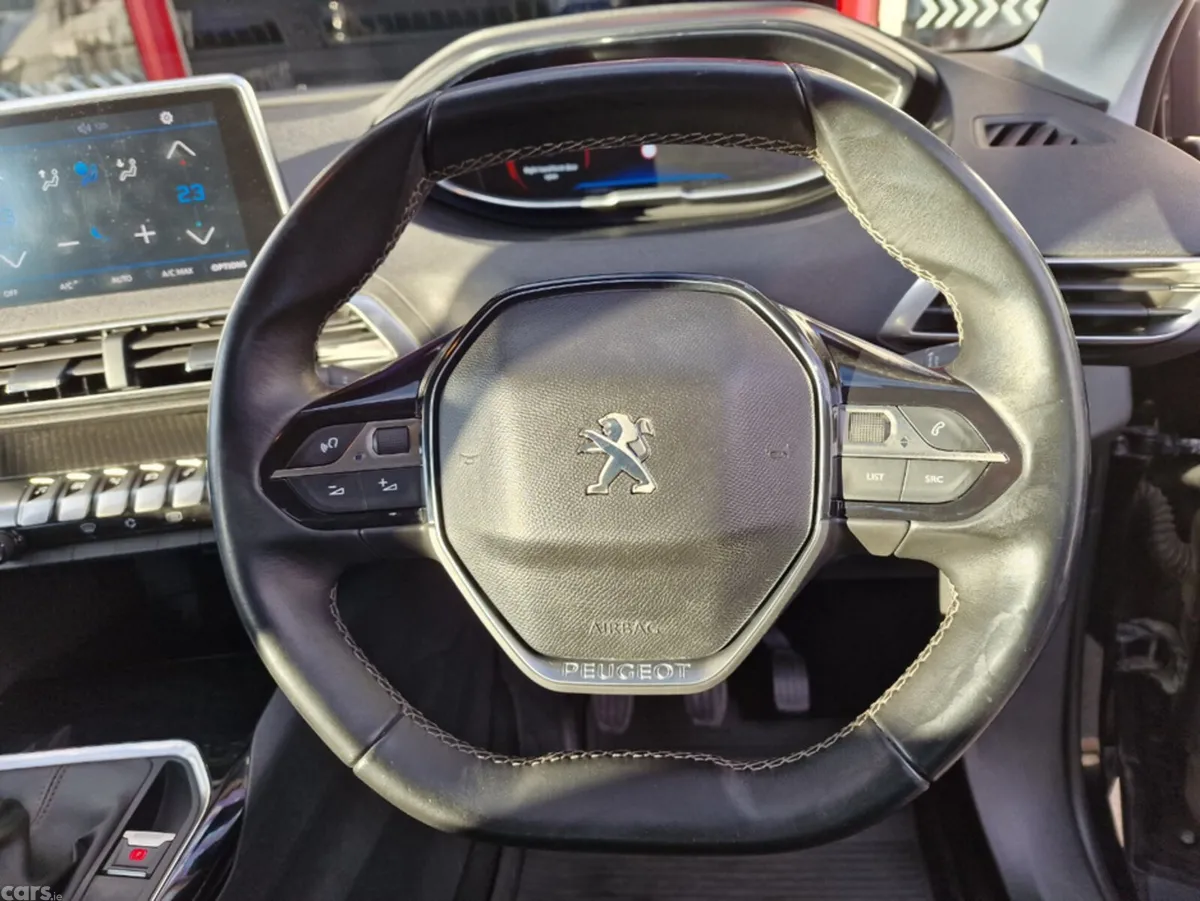Peugeot 3008 Hatchback, Diesel, 2018, Black