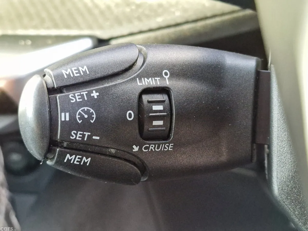 Peugeot 3008 Hatchback, Diesel, 2018, Black