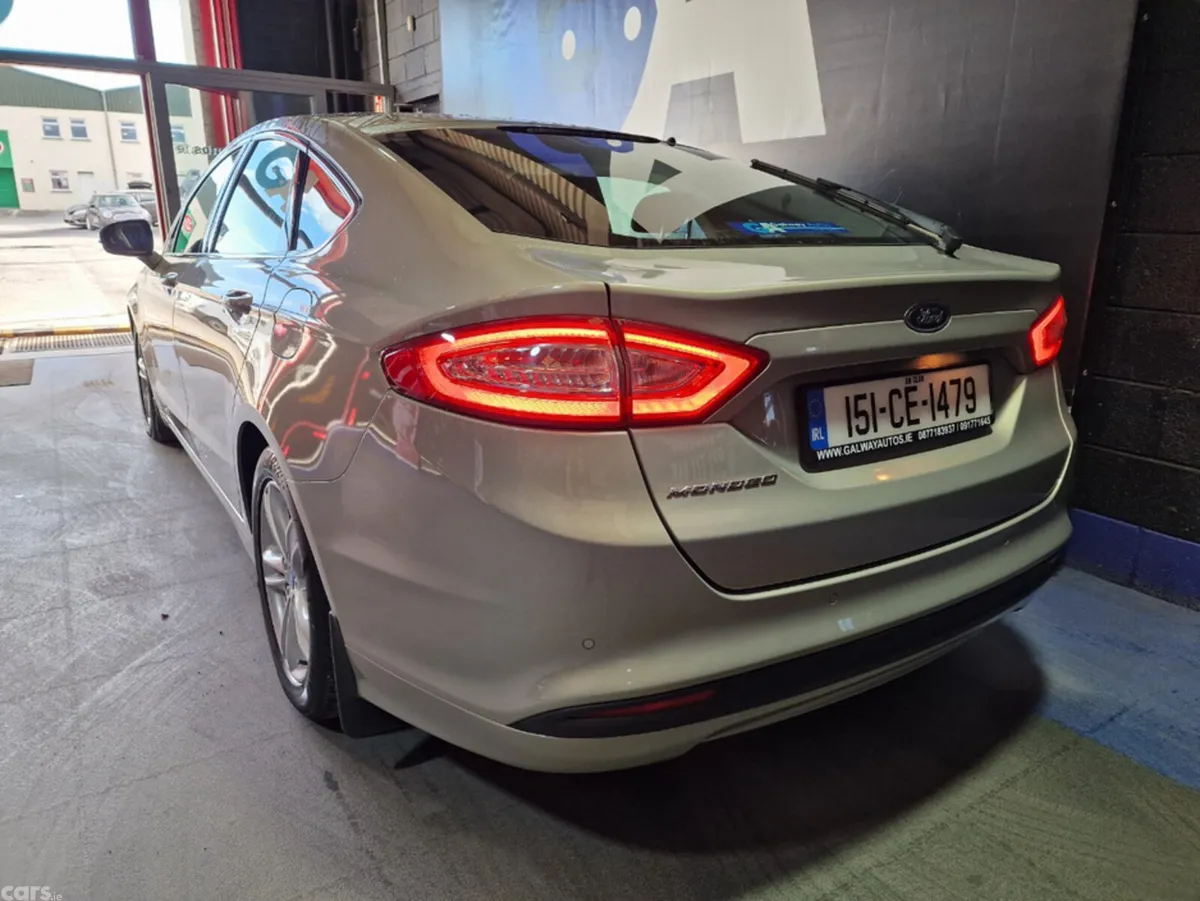 Ford Mondeo Hatchback, Diesel, 2015, Silver