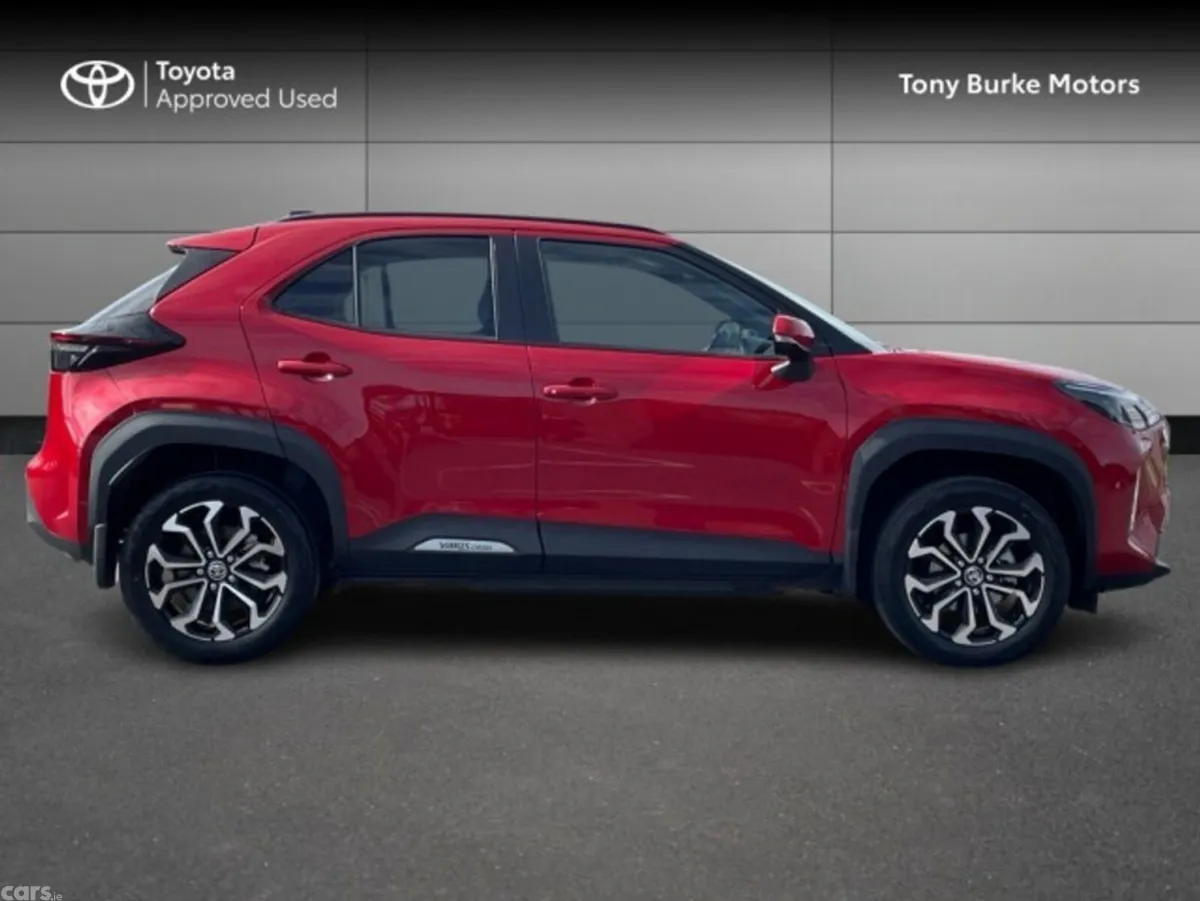 Toyota Yaris Cross Hatchback, Petrol Hybrid, 2026, Red