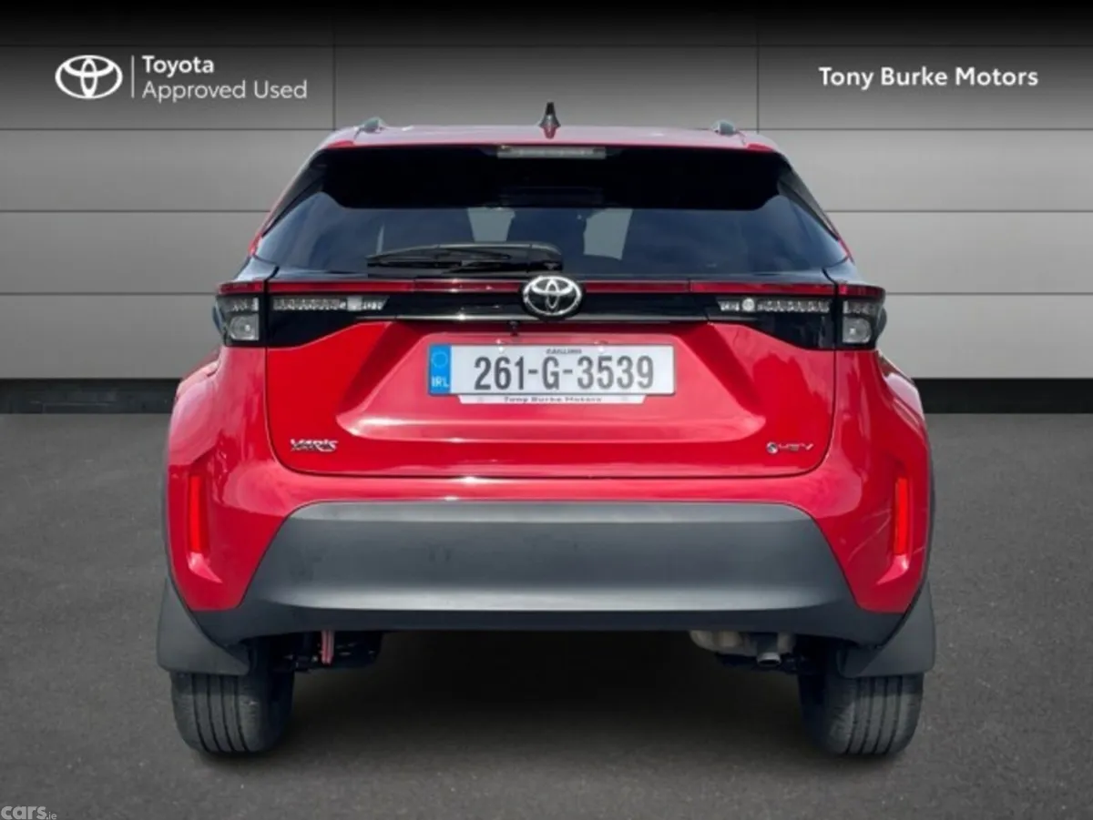 Toyota Yaris Cross Hatchback, Petrol Hybrid, 2026, Red