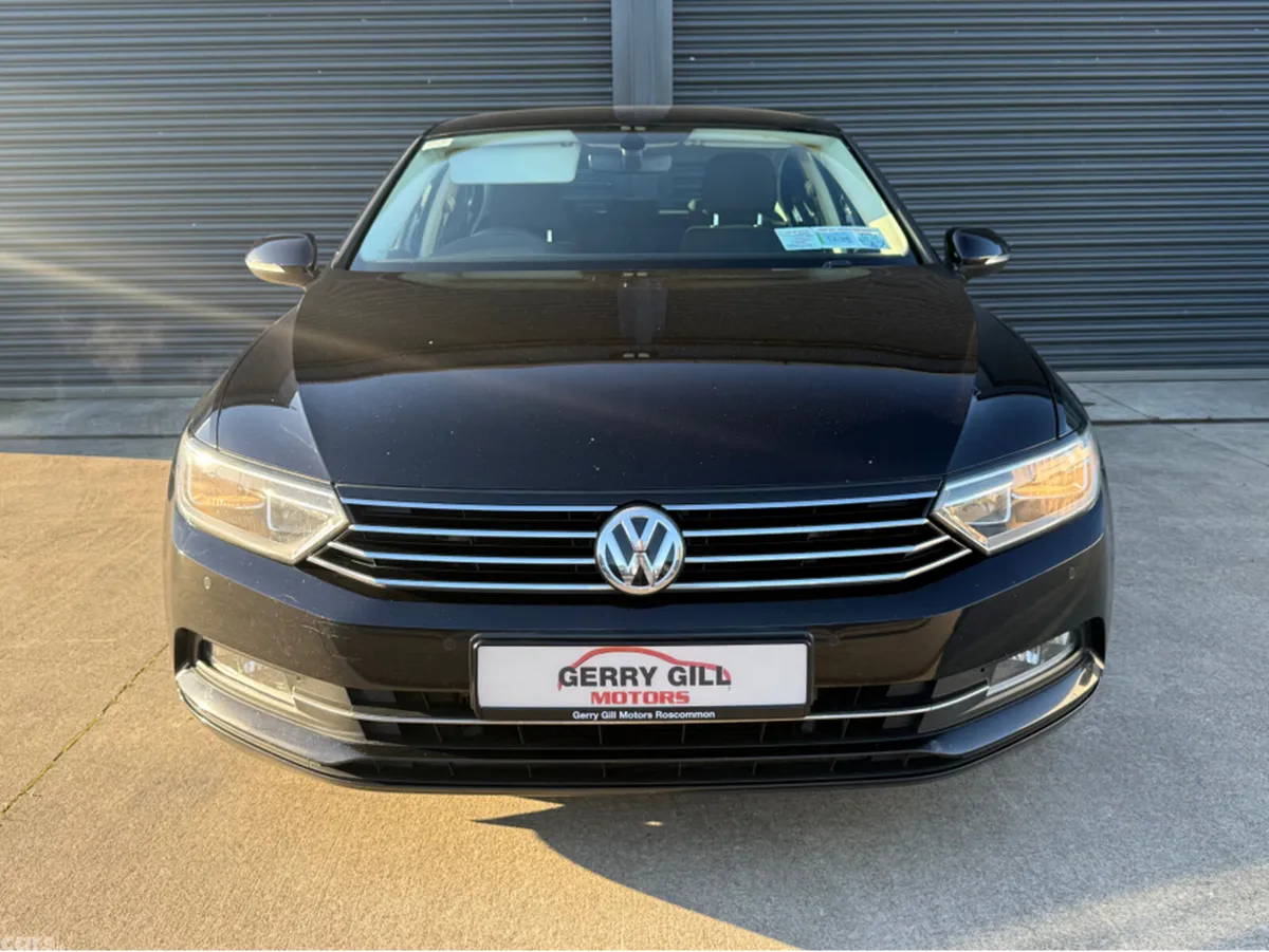 Volkswagen Passat Saloon, Diesel, 2017, Black