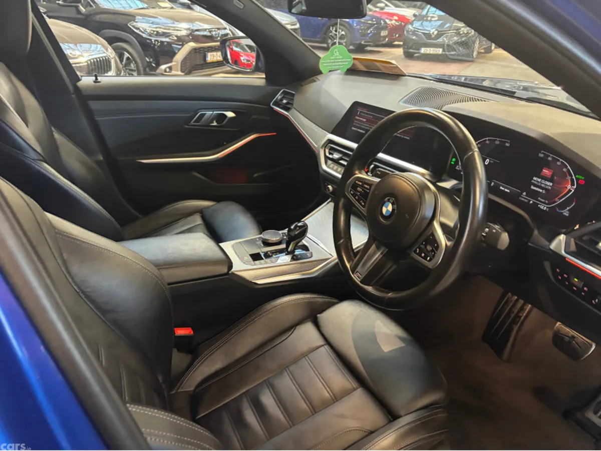 BMW 3-Series Saloon, Diesel, 2021, Blue
